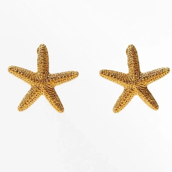 Zara Star Gold Earrings - Picture 3 of 4